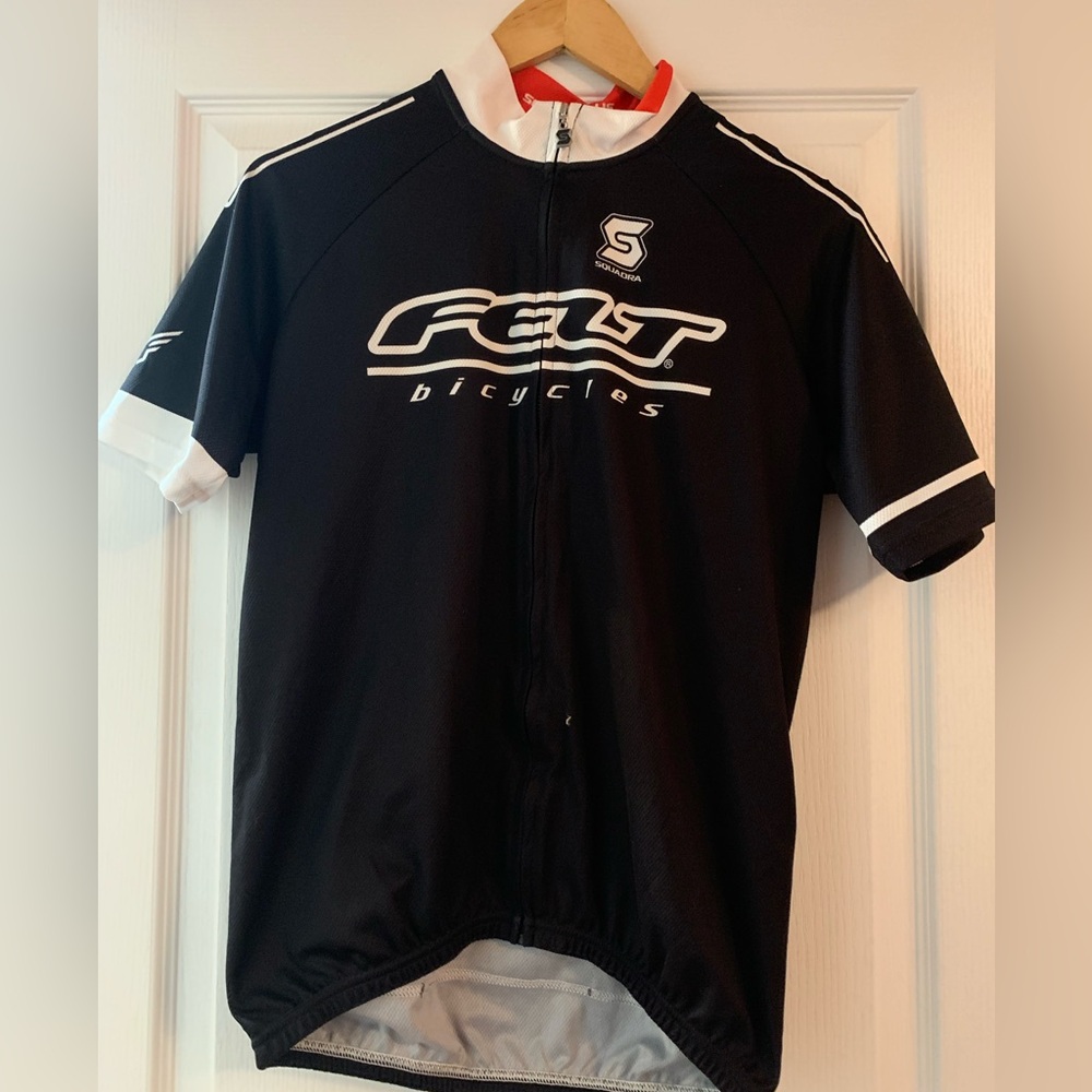 Squadra Black and White Cycling Jersey with Felt logo